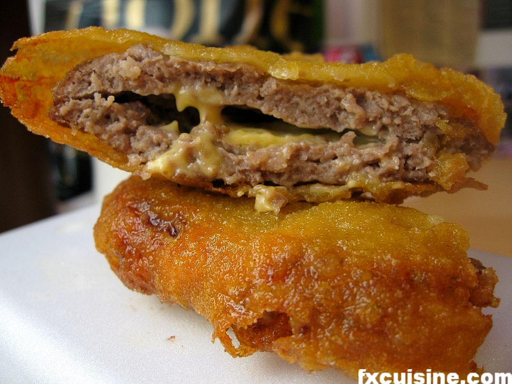 scottish-deep-fried-cheeseburger-08-1000.jpg